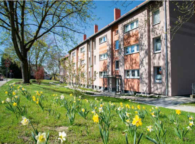 In der Bauvereinstraße 37-39 erfolgte 2020 die Modernisierung samt Wärmedämmung, Dach- und Fenstererneuerung