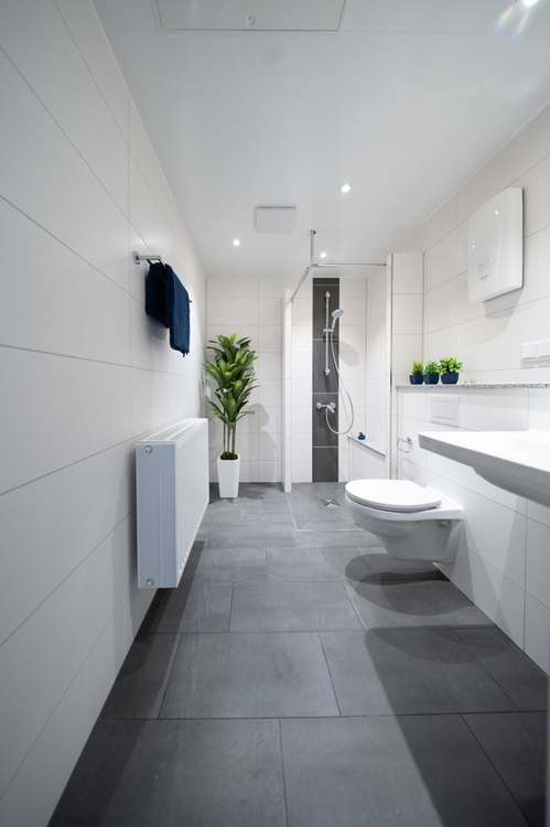 Modernisiertes Badezimmer